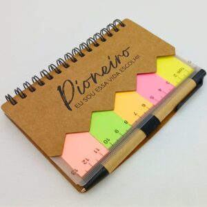 Caderno c/ post-it